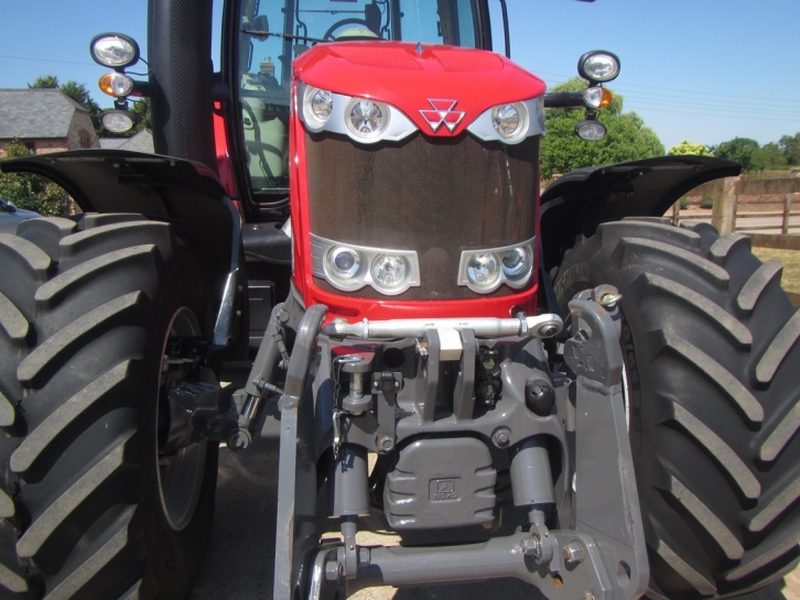 Massey Ferguson 7718 Exclusive