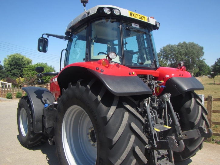 Massey Ferguson 7718 Exclusive