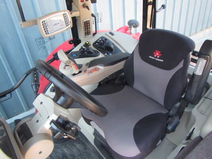 Massey Ferguson 7718 Exclusive