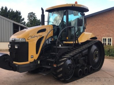 CAT 765