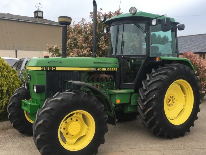 John Deere 3650