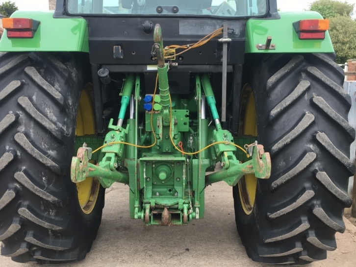 John Deere 3650