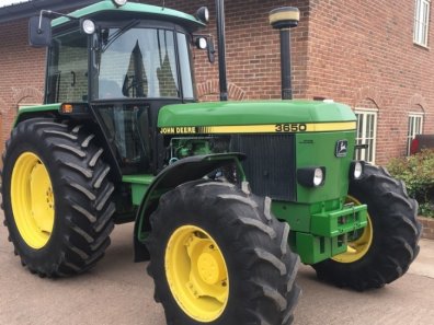 John Deere 3650
