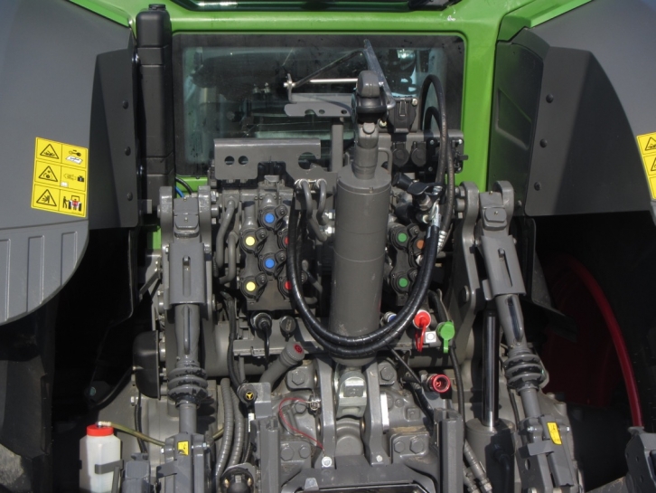 Fendt 828 Profi-Plus