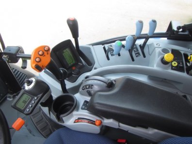 New Holland T6.165