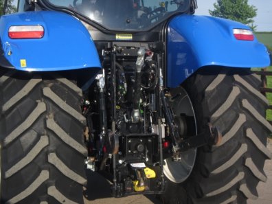 New Holland T6.165