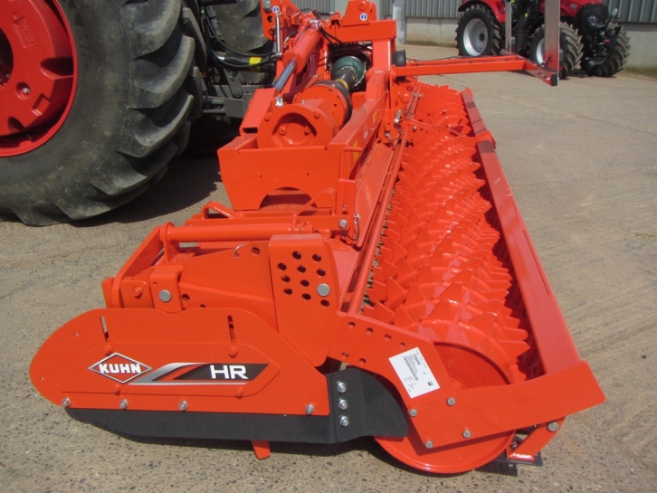 Kuhn HR6004 power harrow
