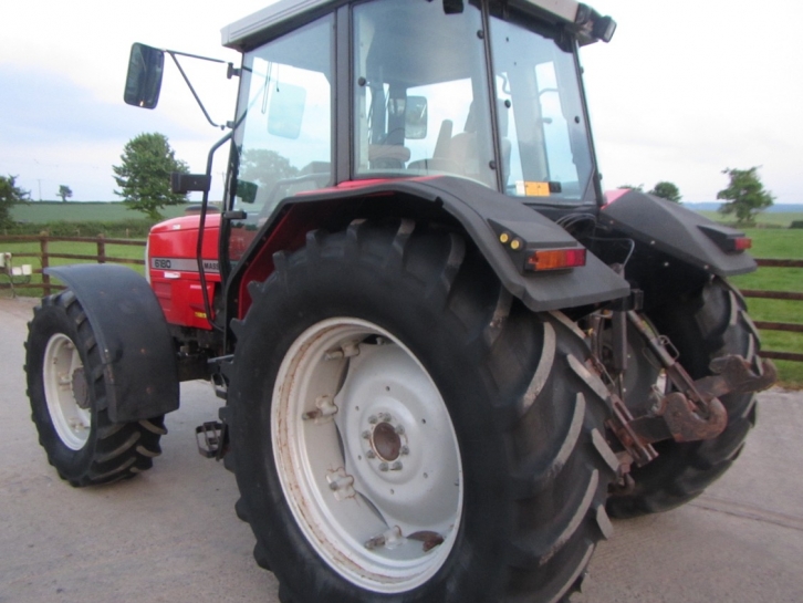 Massey Ferguson 6180