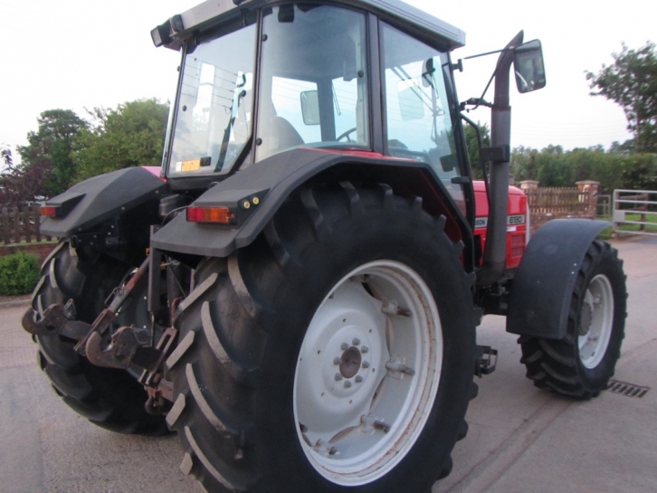 Massey Ferguson 6180