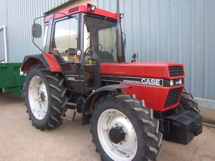 Case 844XL
