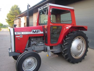 Massey Ferguson 575