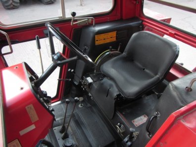 Massey Ferguson 575