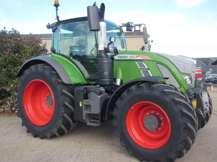 Fendt 724 Profi-Plus