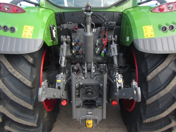 Fendt 724 Profi-Plus