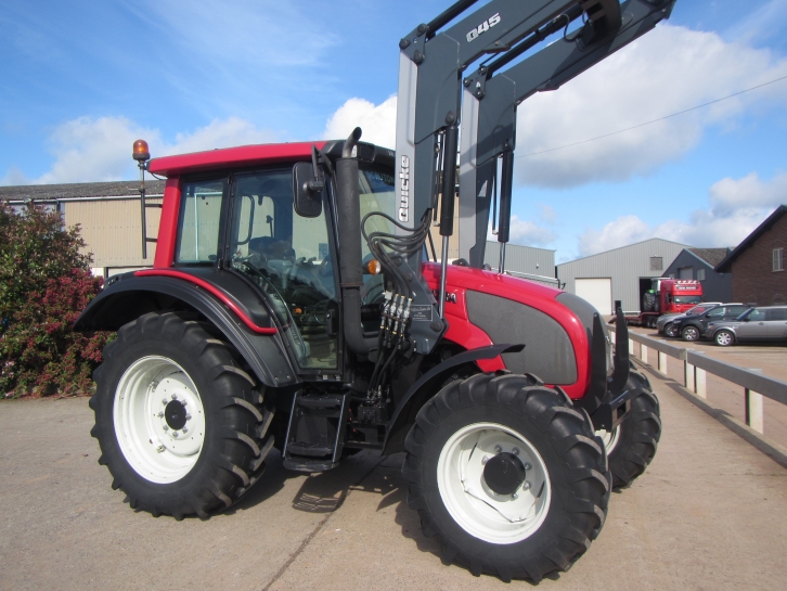 Valtra N92