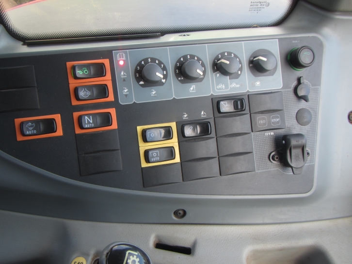 Valtra N92