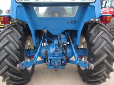 Ford 4610
