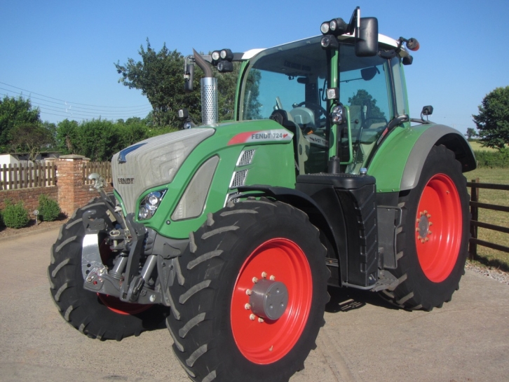 Fendt 724 Profi-Plus