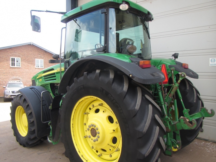 John Deere 7720