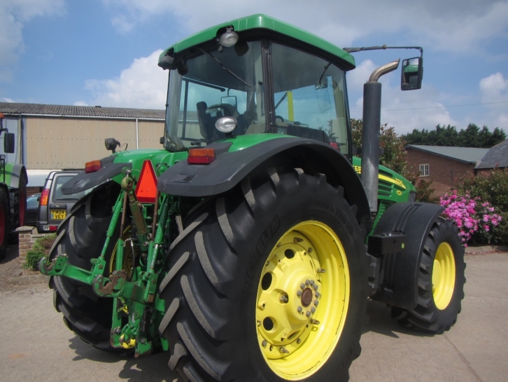 John Deere 7720