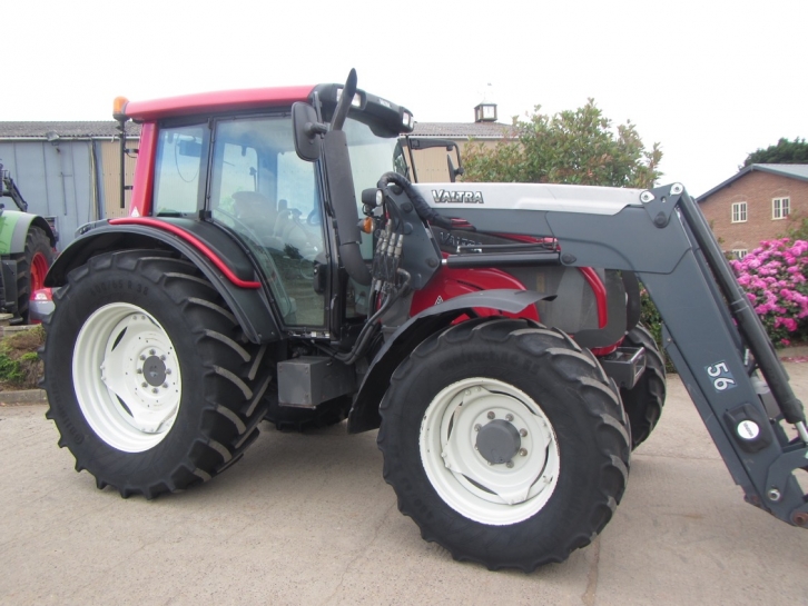 Valtra N101