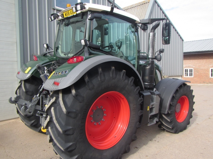 Fendt 724 Profi-Plus