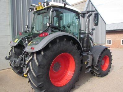 Fendt 724 Profi-Plus