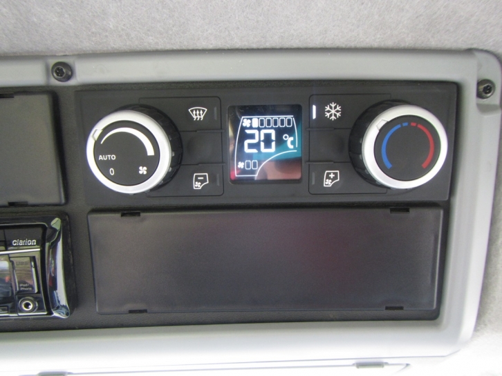 Valtra T214 Direct