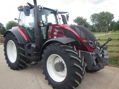 Valtra T214 Direct