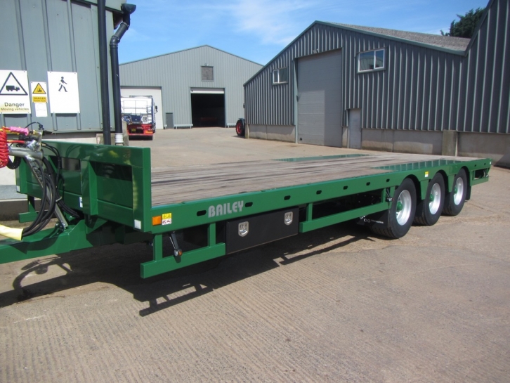Bailey 20 Ton tri-axle trailer