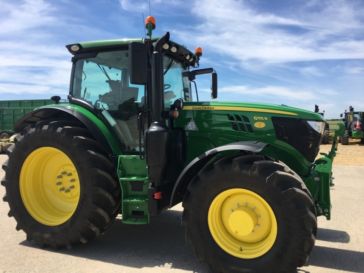John Deere 6155R