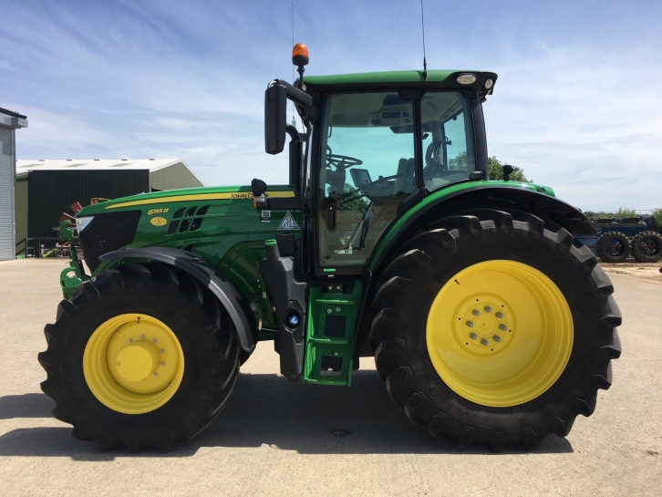 John Deere 6155R