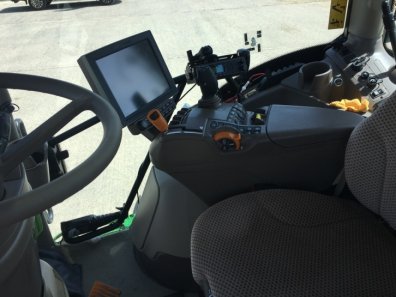 John Deere 6155R
