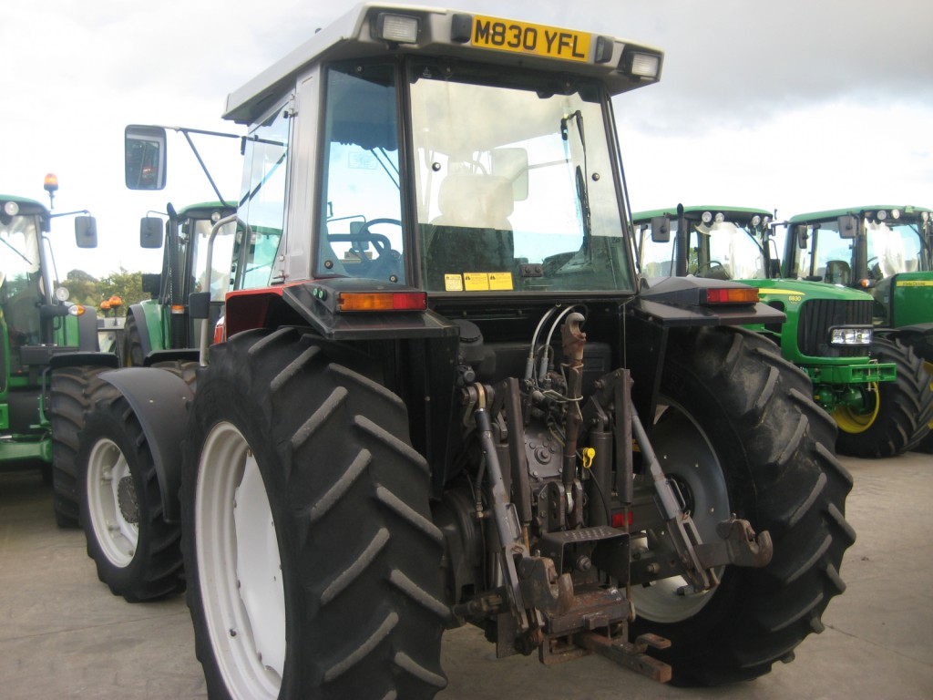 Massey Ferguson 3085