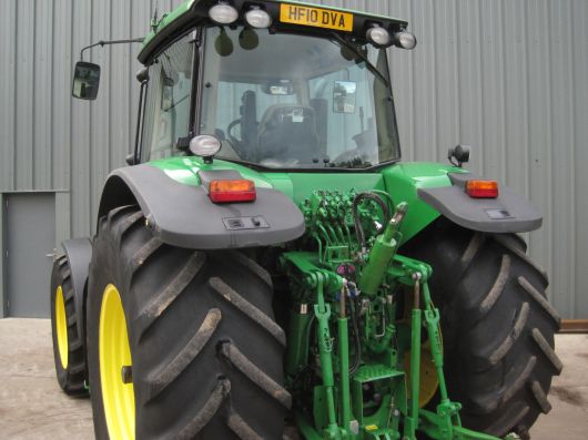 John Deere 7730