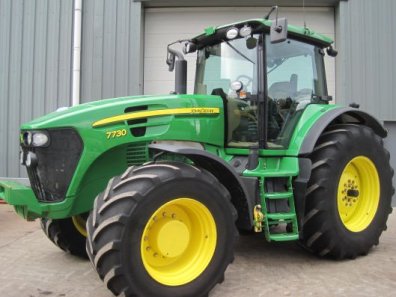 John Deere 7730