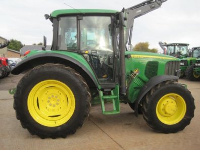 John Deere 6120 SE