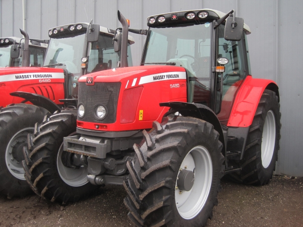 Massey Ferguson 5480