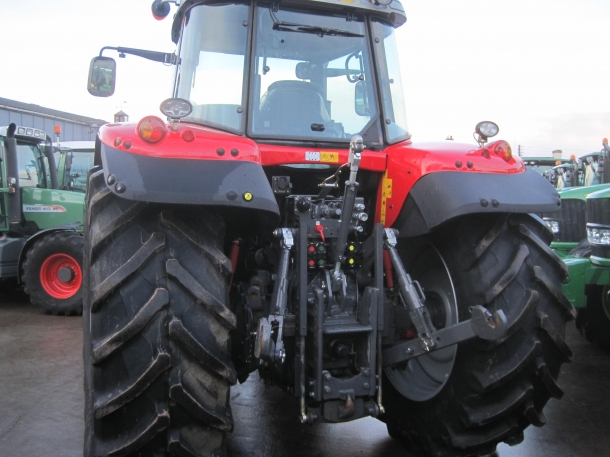 Massey Ferguson 7495