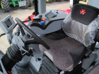 Massey Ferguson 7495