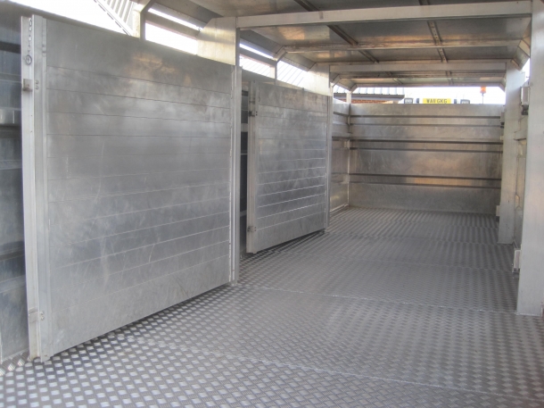 Stewart 26ft cattle trailer