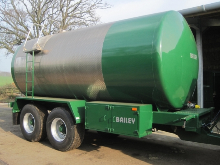 Bailey stainless steel insulated tanker