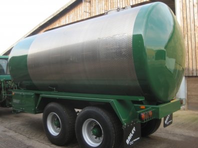 Bailey stainless steel insulated tanker