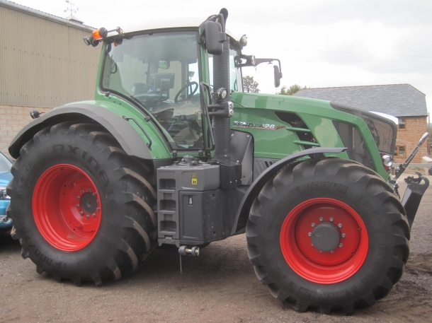 Fendt 828 Profi-Plus