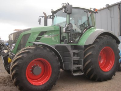 Fendt 828 Profi-Plus