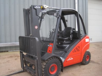 Linde H30 diesel fork truck