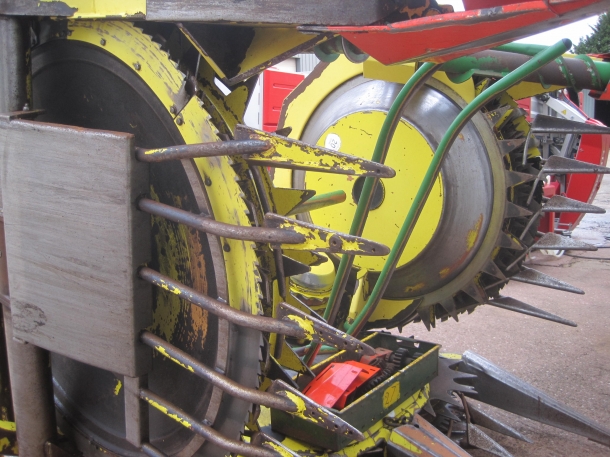 Kemper Champion 4500 6 row maize header