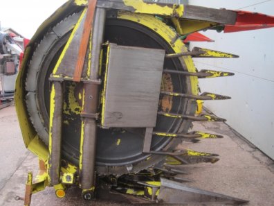 Kemper Champion 4500 6 row maize header