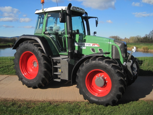 Fendt 714
