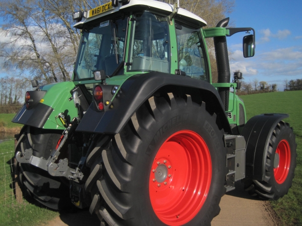Fendt 714